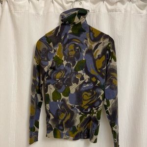 White warren Floral Print Turtleneck sweater sz S